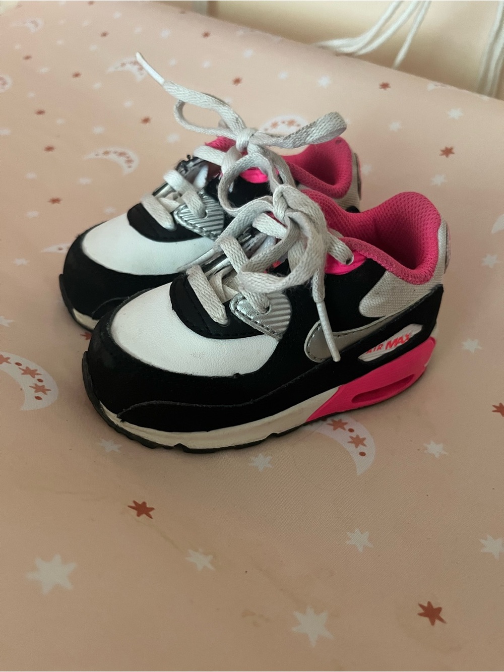 Nike Air Max Toddler sneakers size 5c black pink white